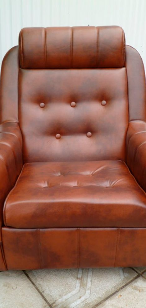 Перетяжка кресел в Туле